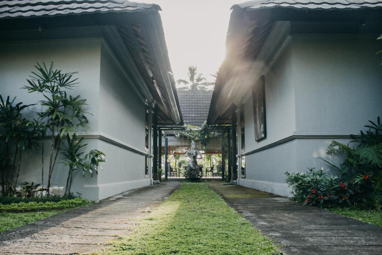 Puri Lotus Hotell Ubud Exteriör bild