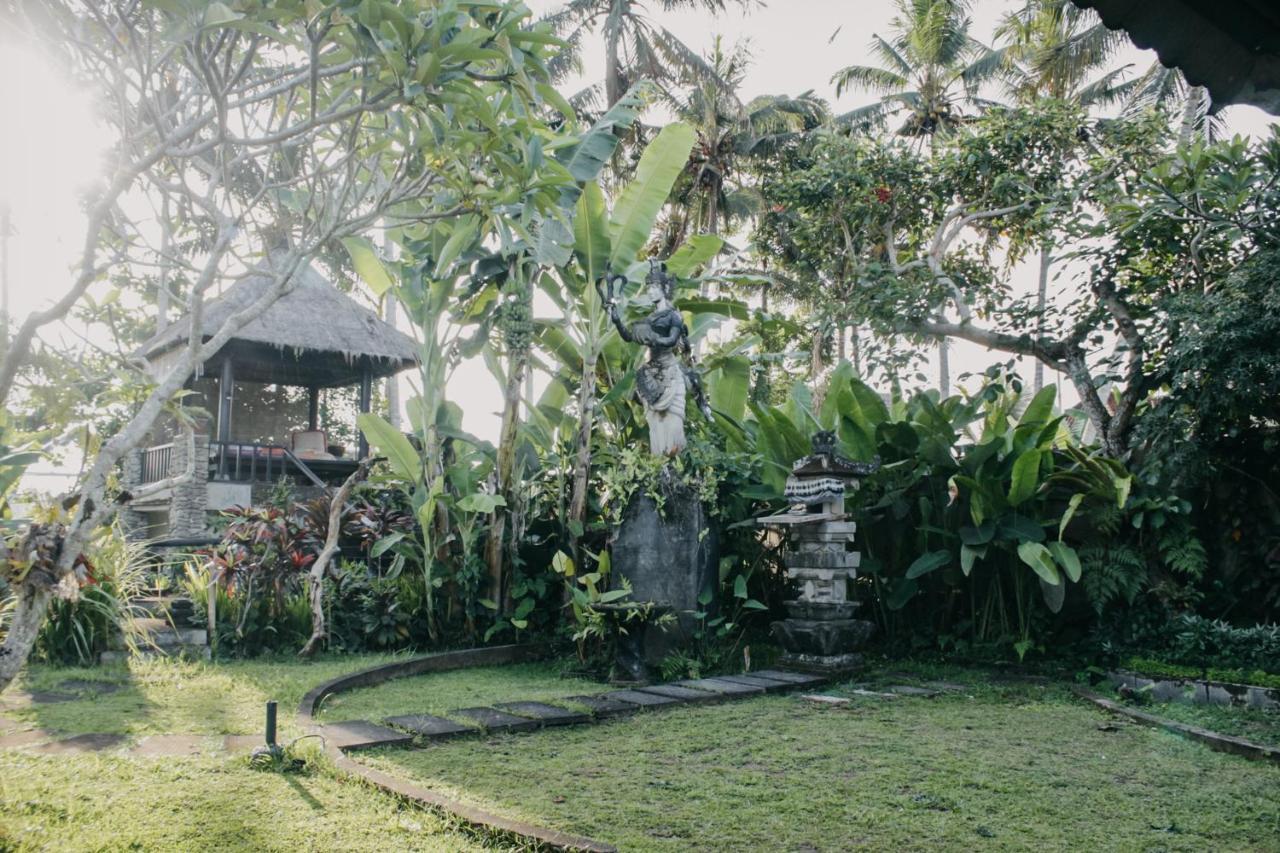 Puri Lotus Hotell Ubud Exteriör bild