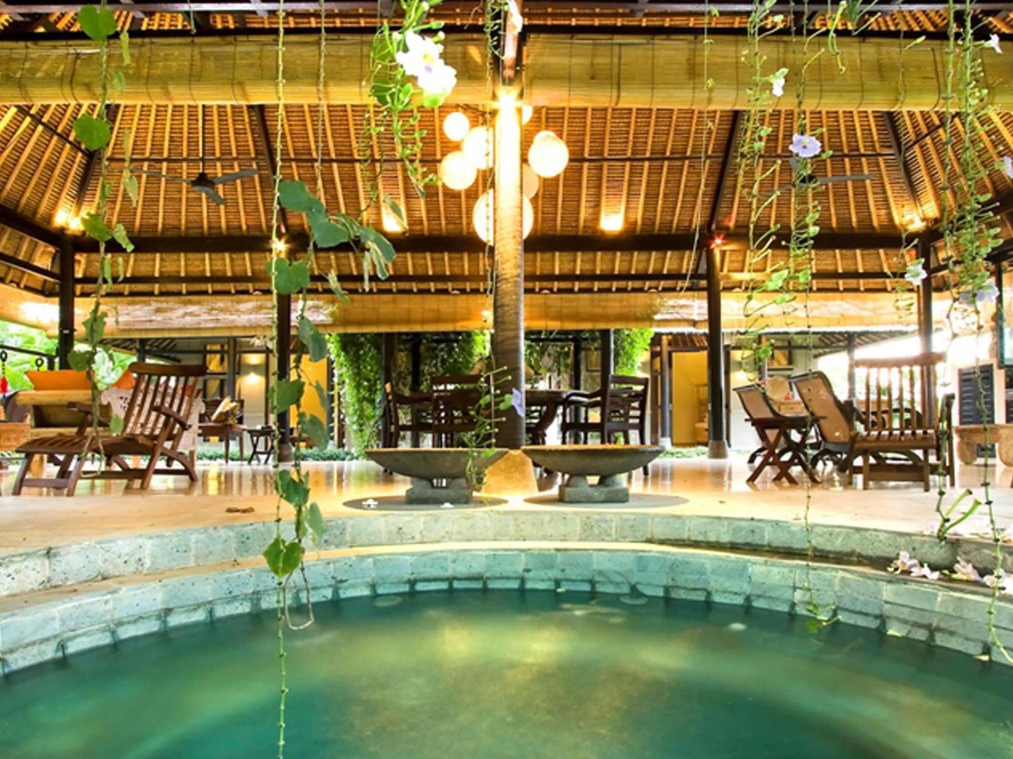 Puri Lotus Hotell Ubud Exteriör bild